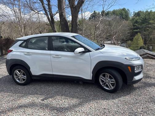 2021 Hyundai KONA SE AWD 4dr Crossover