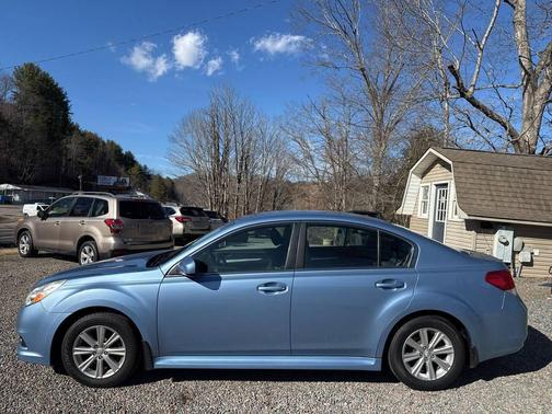 2012 Subaru Legacy Premium