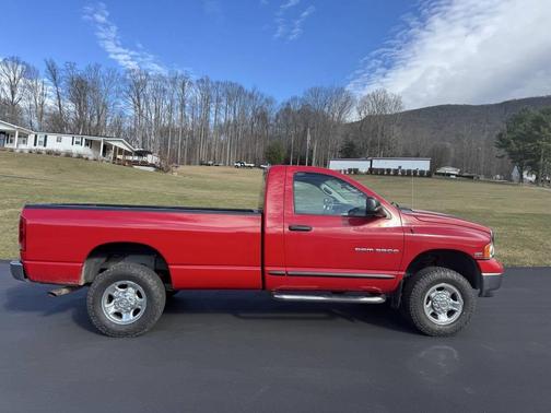 2004 Dodge Ram 2500 SLT
