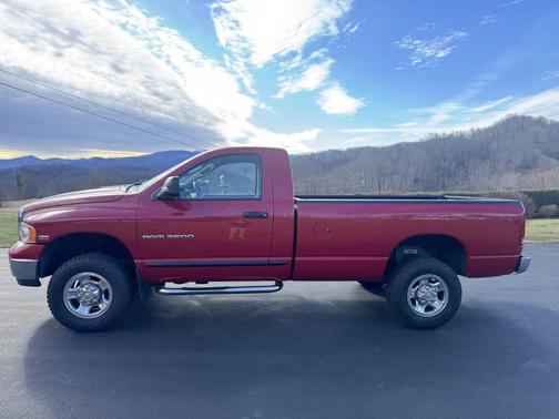 2004 Dodge Ram 2500 SLT