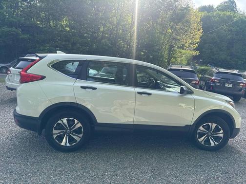 White 2017 Honda CR-V LX