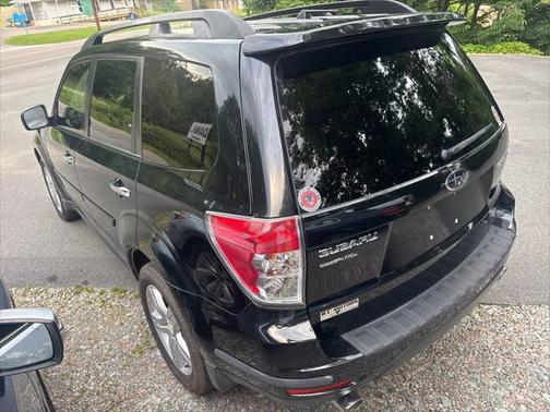 2010 Subaru Forester 2.5 X Premium