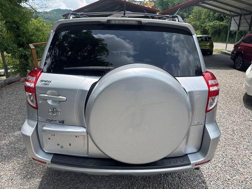 Silver 2012 Toyota RAV4 Base