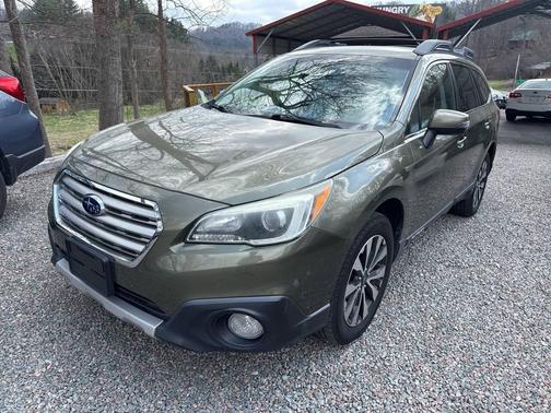 Wilderness Green Metallic 2015 Subaru Outback 3.6R Limited