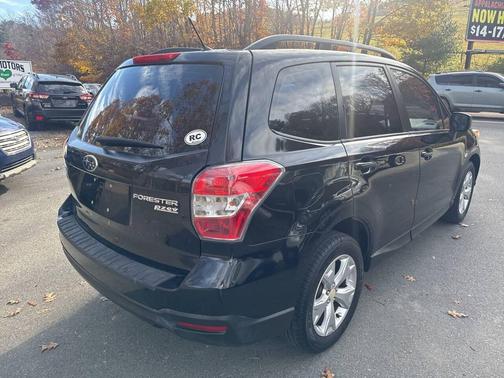 2015 Subaru Forester 2.5i