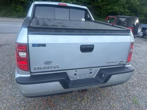 Silver 2010 Honda Ridgeline RT