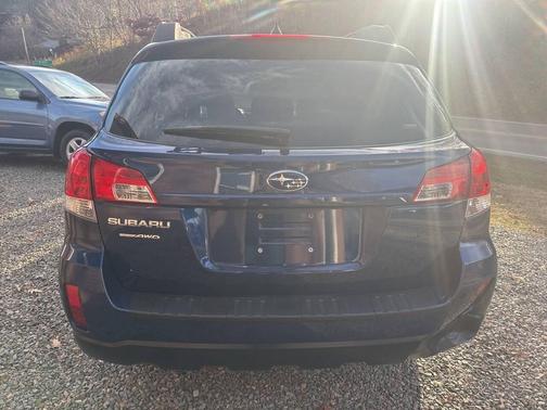 2011 Subaru Outback 2.5 i Limited