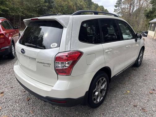 Satin White Pearl 2015 Subaru Forester 2.5i Touring