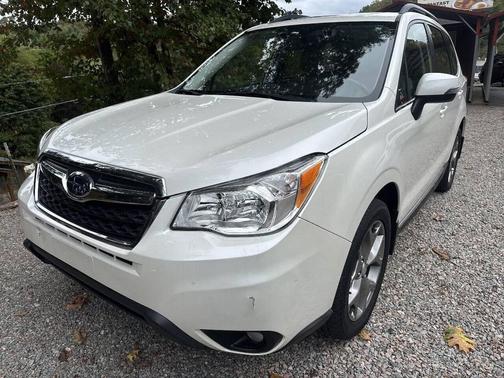 Satin White Pearl 2015 Subaru Forester 2.5i Touring
