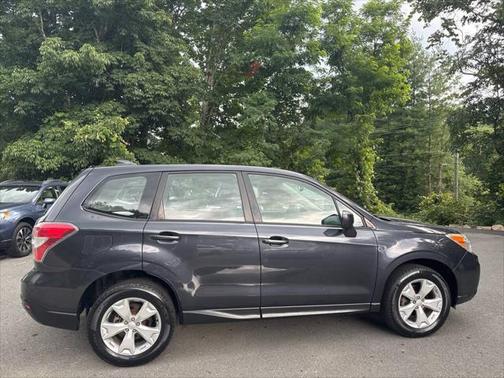 2016 Subaru Forester 2.5i