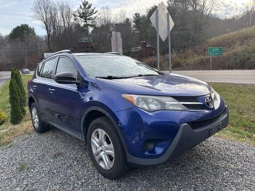2014 Toyota RAV4 LE