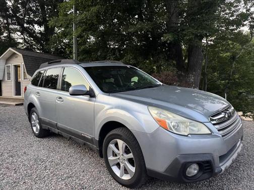 2013 Subaru Outback 3.6R Limited