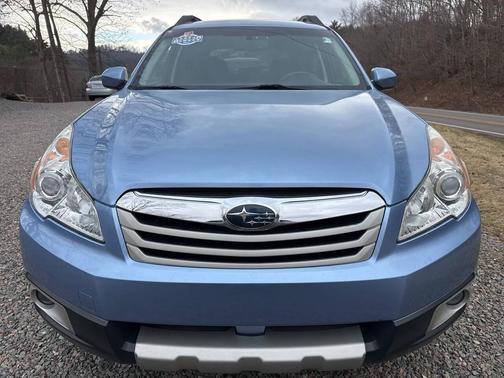 2012 Subaru Outback 2.5i Premium