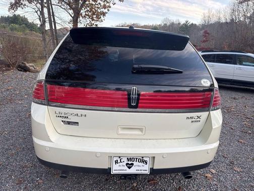 2008 Lincoln MKX Base