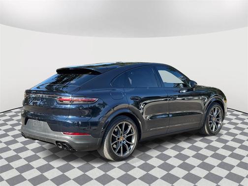 2022 Porsche Cayenne Cayenne