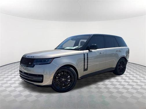 2025 Land Rover Range Rover P530 SE