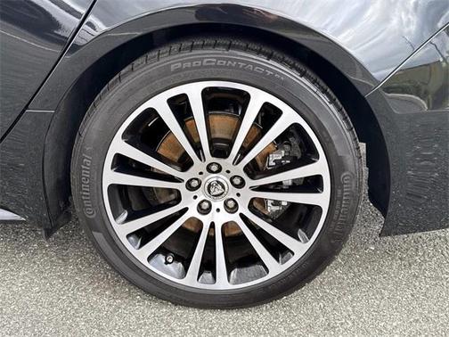 2024 Jaguar XF R-Dynamic SE P250 AWD Automatic