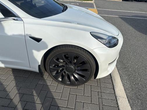 2020 Tesla Model 3 Long Range