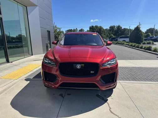 2019 Jaguar F-PACE S
