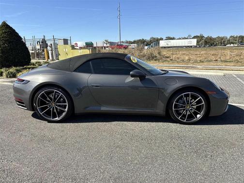 2020 Porsche 911 Carrera