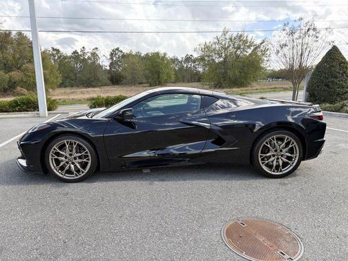 2024 Chevrolet Corvette Stingray w/2LT
