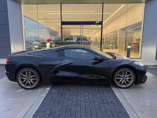 2024 Chevrolet Corvette Stingray w/2LT