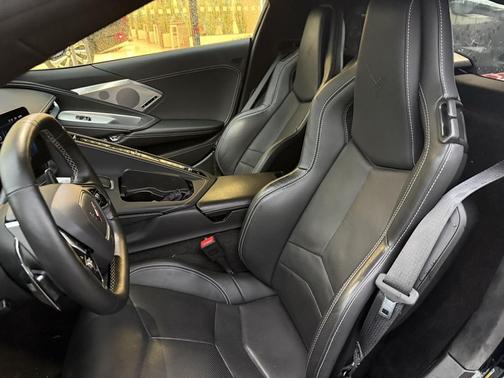 2024 Chevrolet Corvette Stingray w/2LT