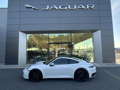 2021 Porsche 911 Carrera