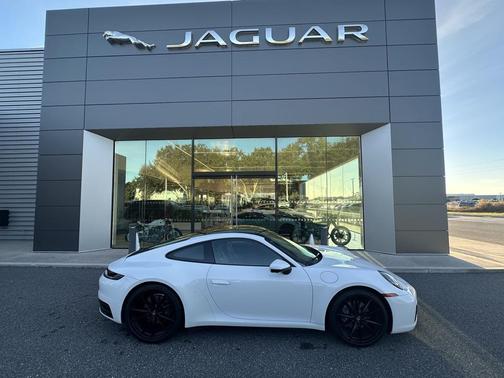 2021 Porsche 911 Carrera