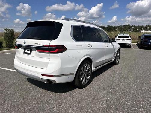 2024 BMW X7 xDrive40i