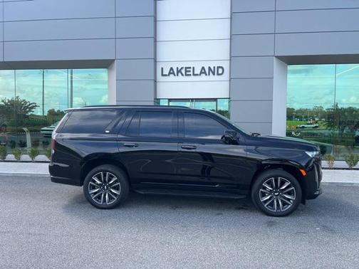 2024 Cadillac Escalade Sport