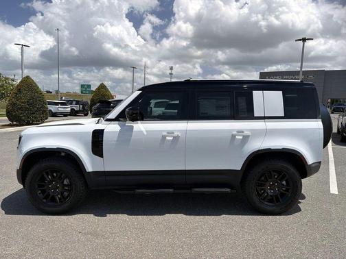 Fuji White 2026 Land Rover Defender P300 S