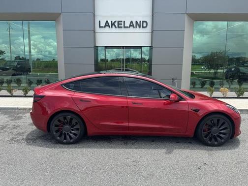 2023 Tesla Model 3 Performance