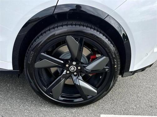 2025 Jaguar F-PACE SVR P550 AWD Automatic