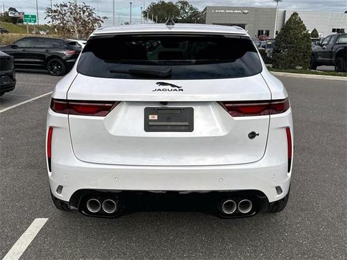 2025 Jaguar F-PACE SVR P550 AWD Automatic