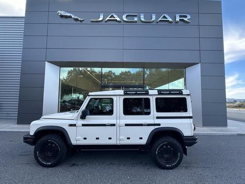 2025 INEOS Grenadier Fieldmaster