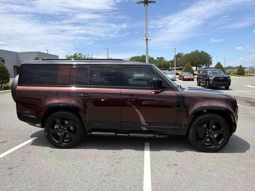 Sedona Red Metallic 2026 Land Rover Defender X-Dynamic SE