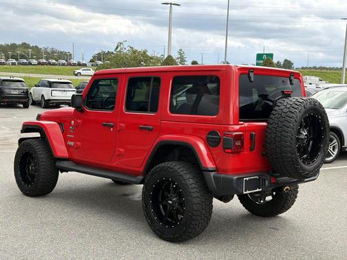 Firecracker Red Clearcoat 2024 Jeep Wrangler 4-Door Sahara 4x4