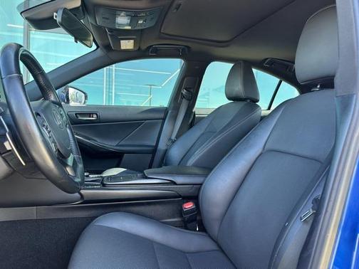 2023 Lexus IS 350 Base