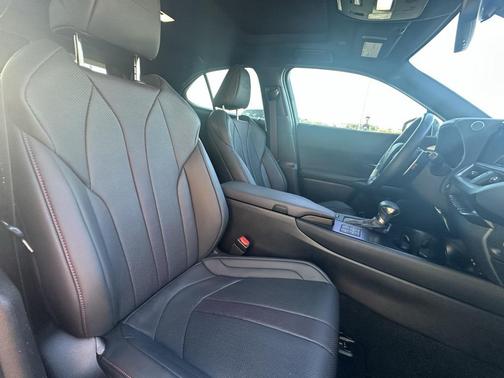 2024 Lexus UX 250h F Sport