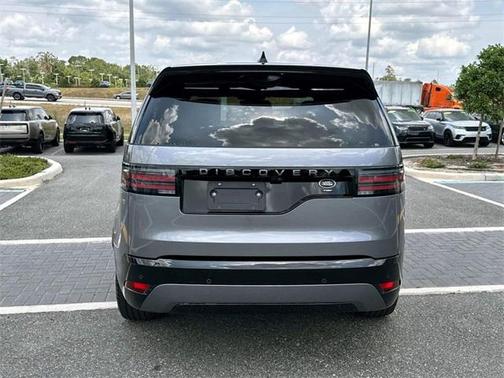 2023 Land Rover Discovery P360 S R-Dynamic
