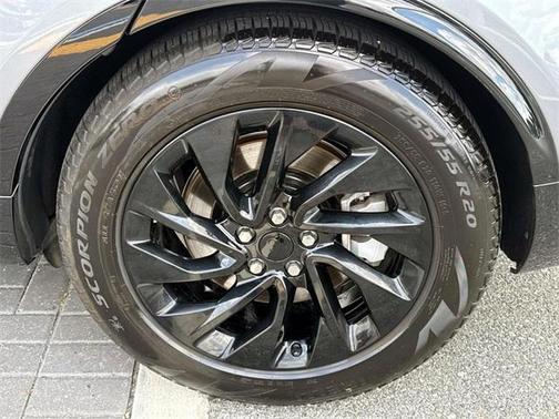 2023 Land Rover Discovery P360 S R-Dynamic