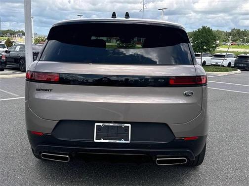 2023 Land Rover Range Rover Sport SE