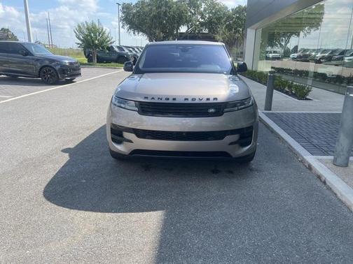 2023 Land Rover Range Rover Sport SE