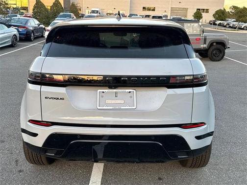2024 Land Rover Range Rover Evoque Dynamic SE