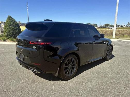 2023 Land Rover Range Rover Sport SE
