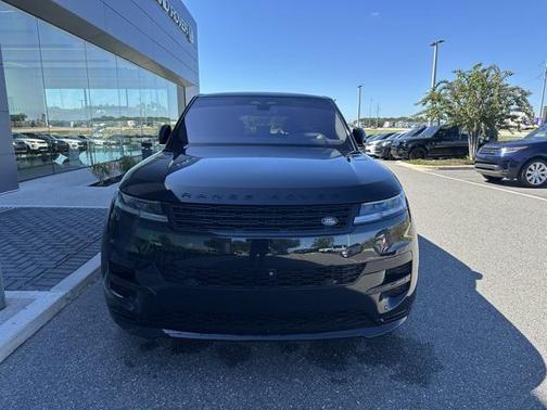 2023 Land Rover Range Rover Sport SE