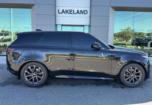 2023 Land Rover Range Rover Sport SE