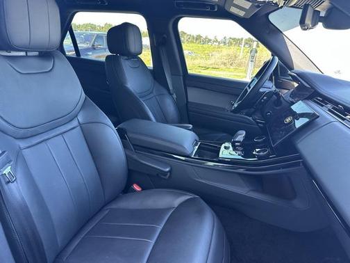 2023 Land Rover Range Rover Sport SE