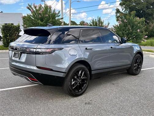 2026 Land Rover Range Rover Velar P250 SE R-Dynamic